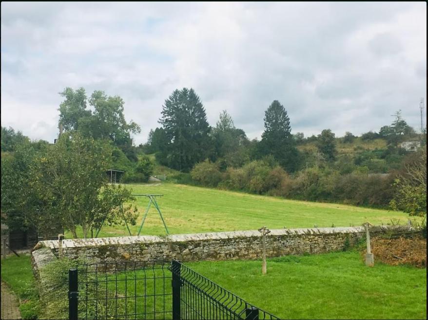 Maison Villageoise Les Nobles Carrieres Frasnes Luaran gambar