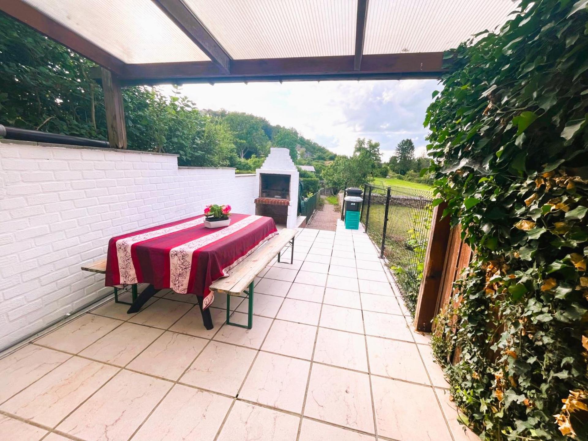 Maison Villageoise Les Nobles Carrieres Frasnes Luaran gambar